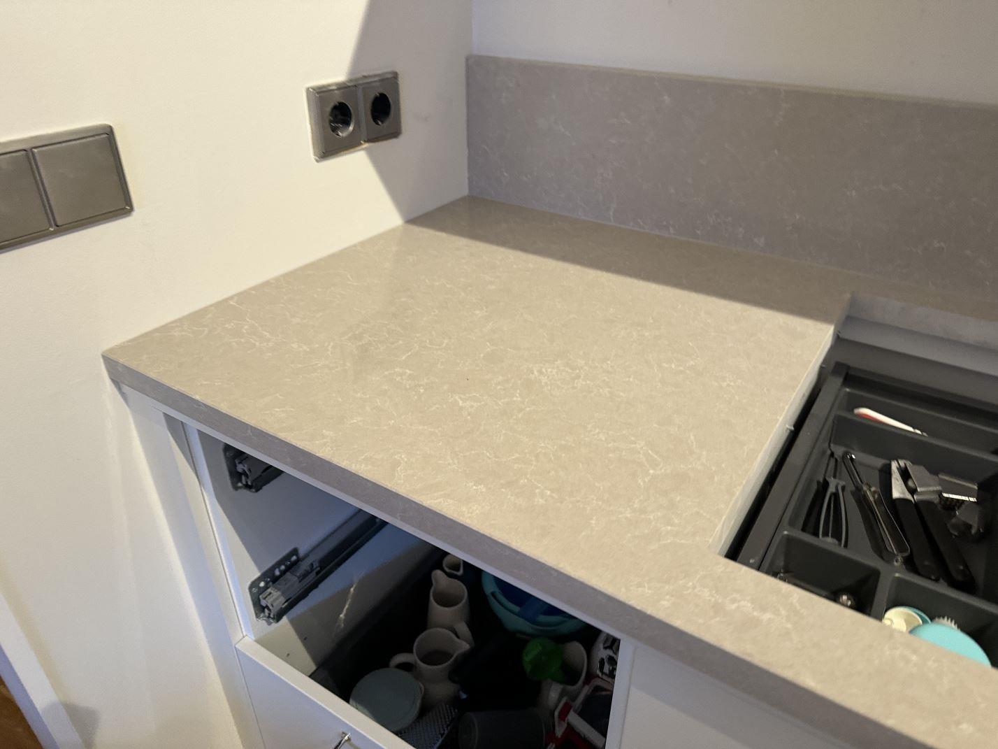 Noble Ivory White referens 2