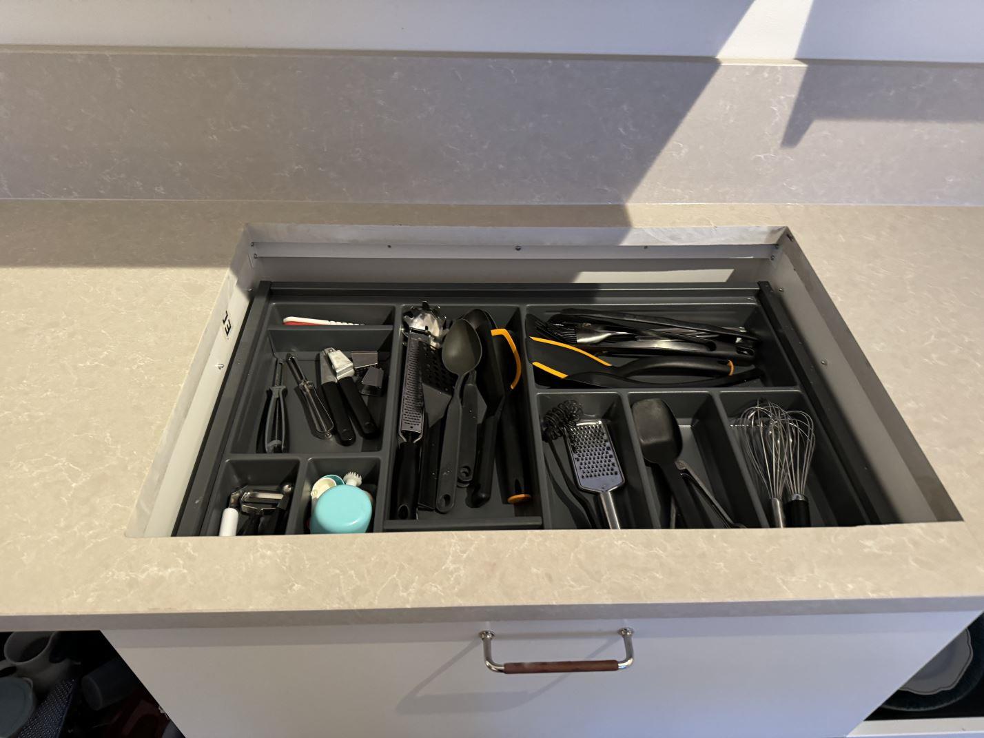 Noble Ivory White referens 3